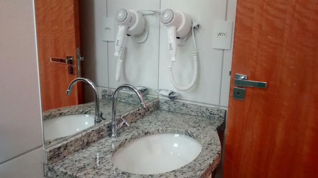 Golden Dolphin Aparthotel 3*